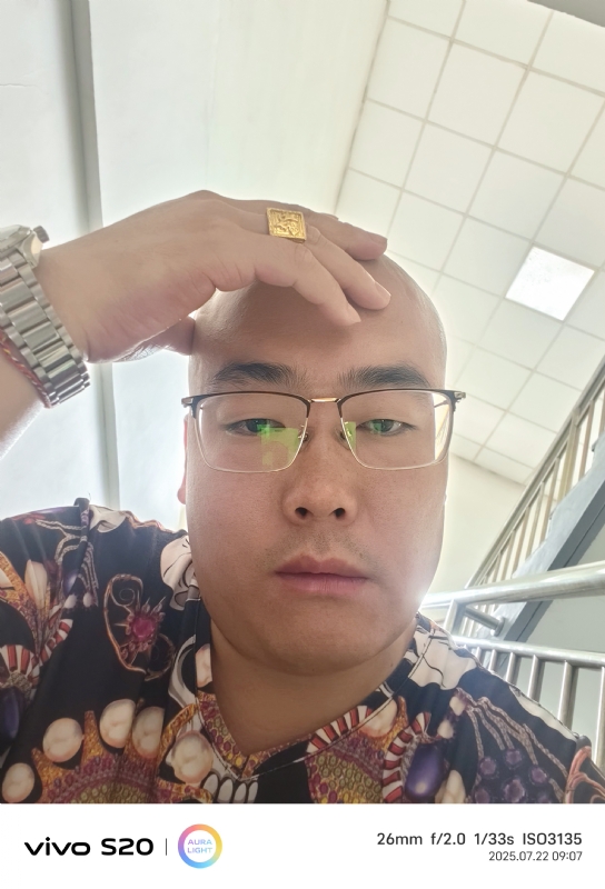 一生诺言的第五张照片--太原闪婚服务中心